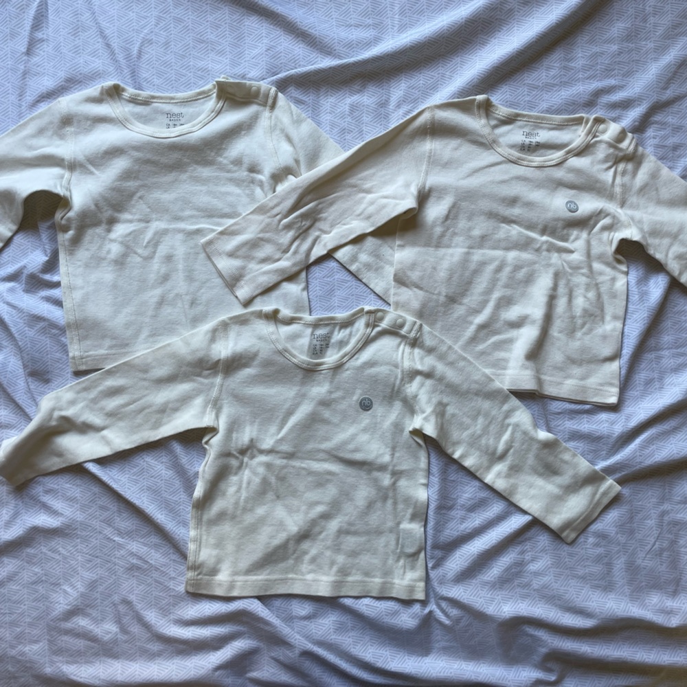 Nest toddler basic shirts / pajamas bundle 18-24m